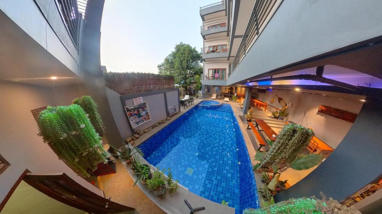 Faraway Suites Vang Vieng Exterior foto